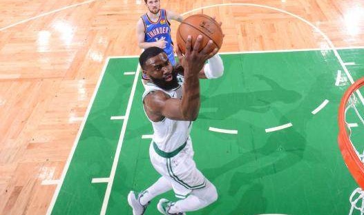 不敌摆烂雷霆 争夺安全区席位绿军将迎热火生死战